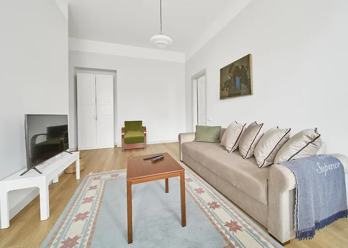 Апартаменти Bright And Warm Apartment, Centre Вільнюс