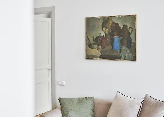 Bright And Warm Apartment, Centre アパート