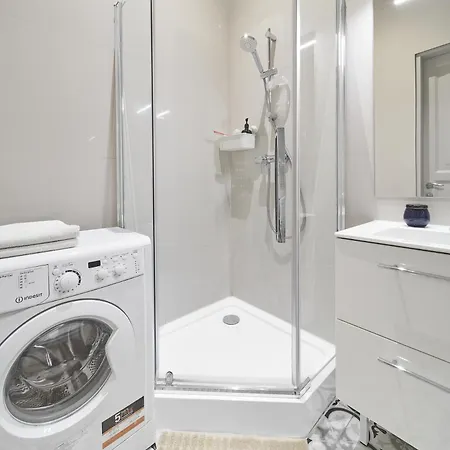 Bright And Warm Apartment, Centre *